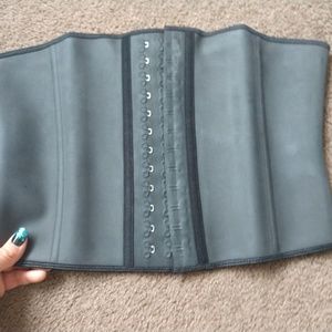 Waist trainer corset